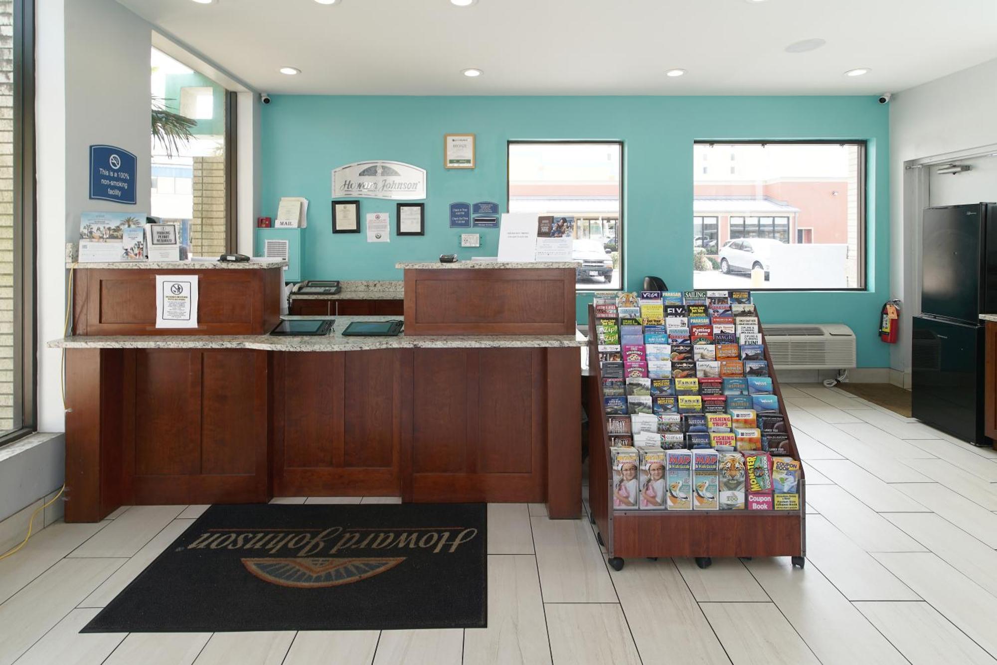 Howard Johnson By Wyndham Virginia Beach At The Beach Екстериор снимка