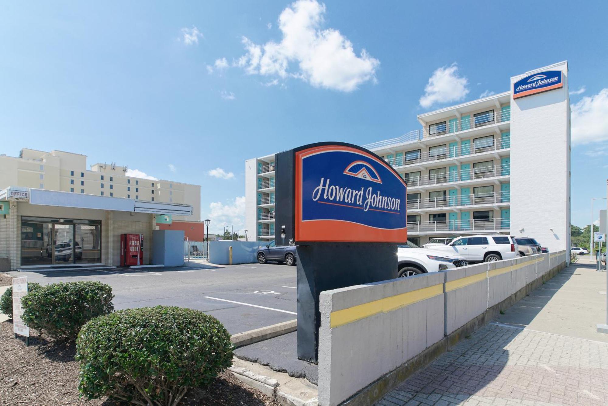Howard Johnson By Wyndham Virginia Beach At The Beach Екстериор снимка