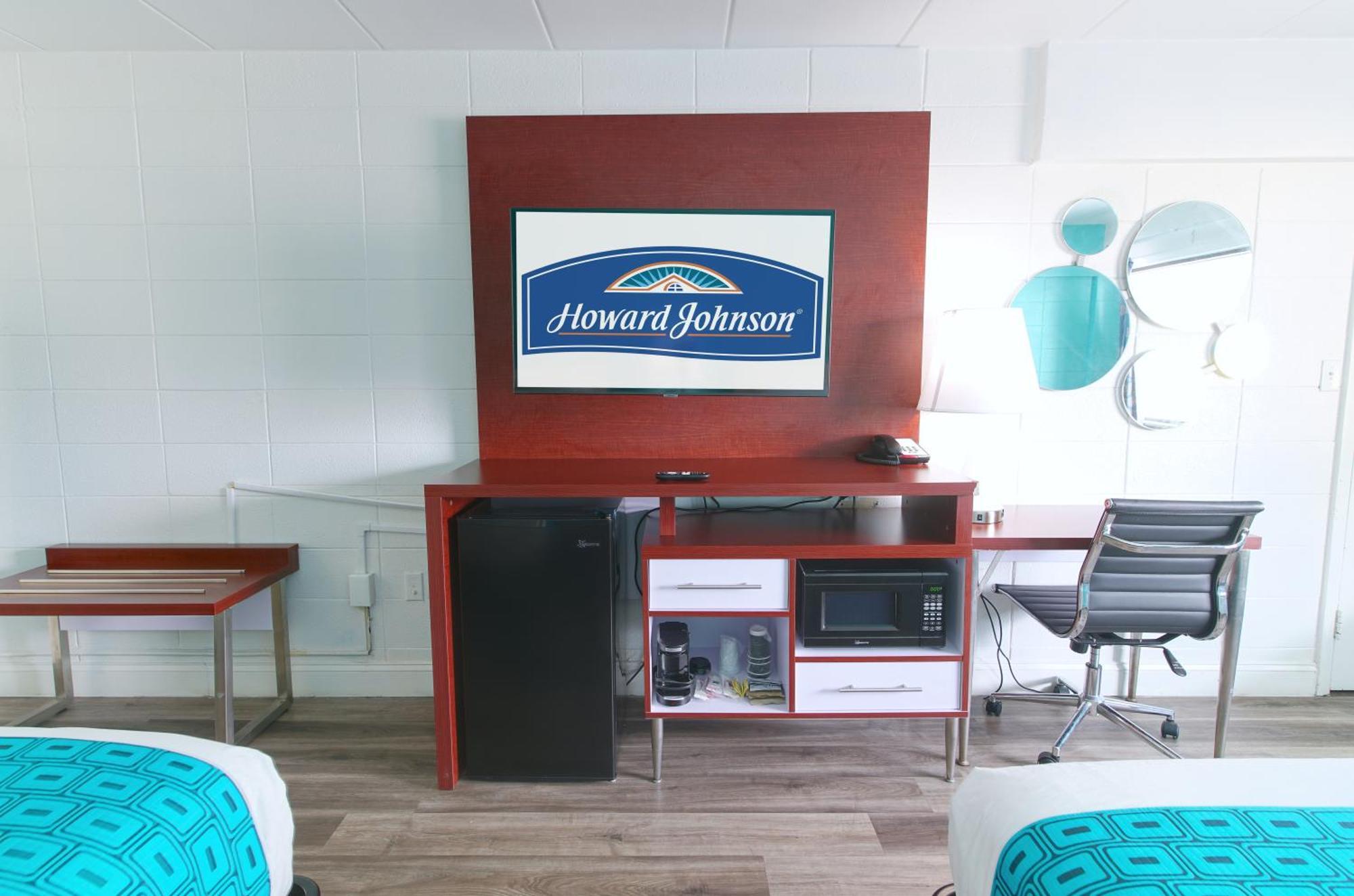 Howard Johnson By Wyndham Virginia Beach At The Beach Екстериор снимка
